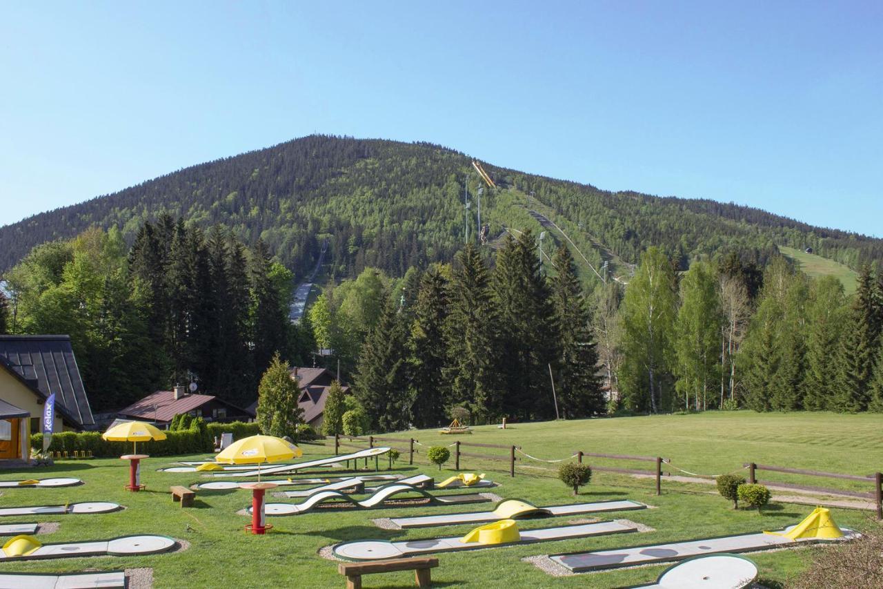Enjoyharrachov: Central Apartment with Sauna and Mountain Views Exterior photo